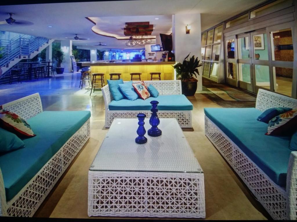 Sobe Ocean Drive